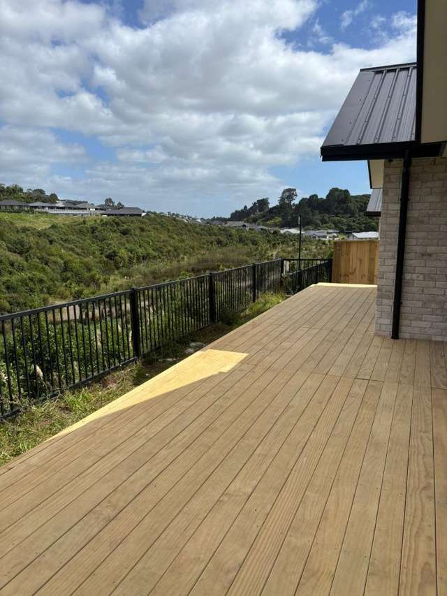 241 Adler Drive 1115_3