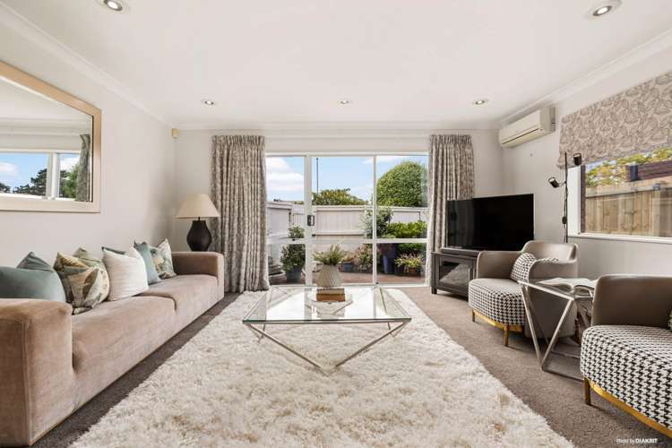 1 Putter Place Golflands_2