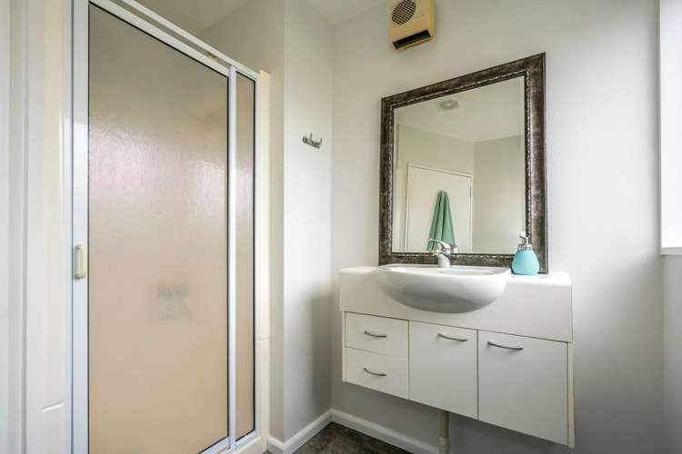 6 Colchester Place Templeton_6