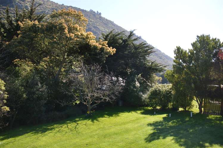 68 Lukes Road Little Akaloa_8