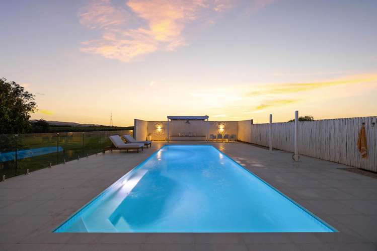 161 Monument Road Clevedon_41