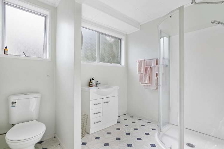 57 Terra Nova Street Glen Eden_15