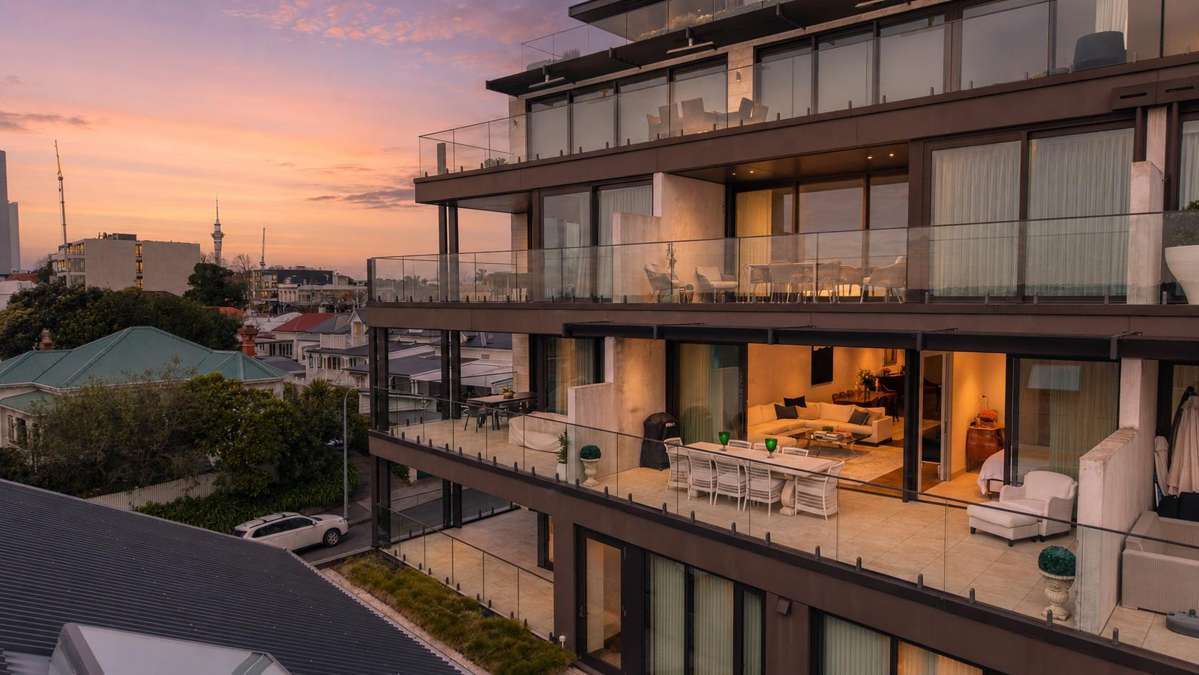 203/2 Lawrence Street_0