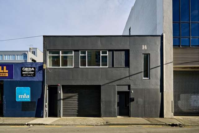 Versatile Te Aro Workshop + Apartment