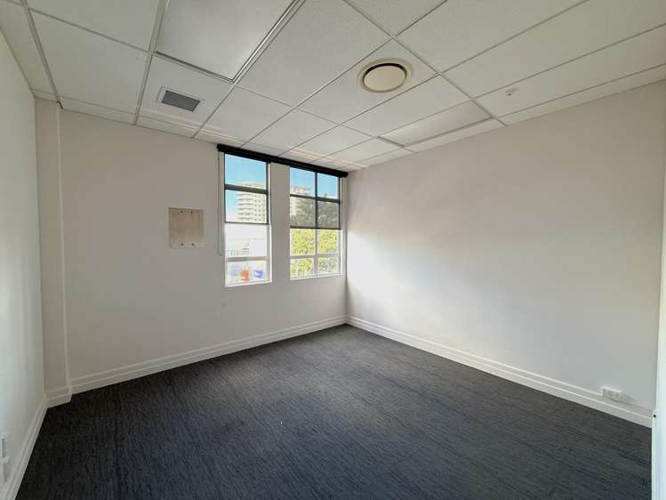 Level 1, 29 Grey Street Tauranga Central_4