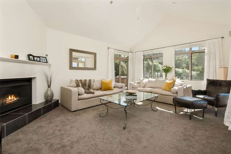 14 Morrows Mead Wanaka_4