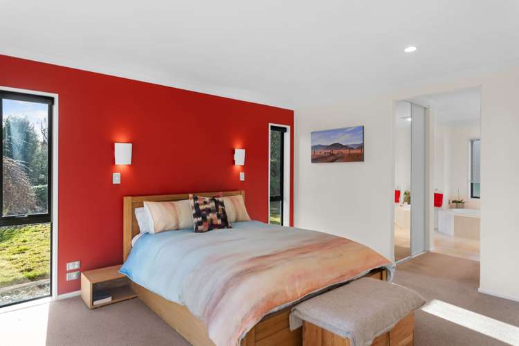 5828 West Coast Road Springfield_18