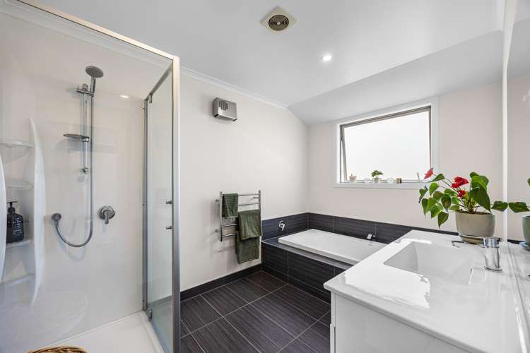 39 Nichol Street Lake Hawea_11