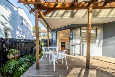 10C Tipene Place_2