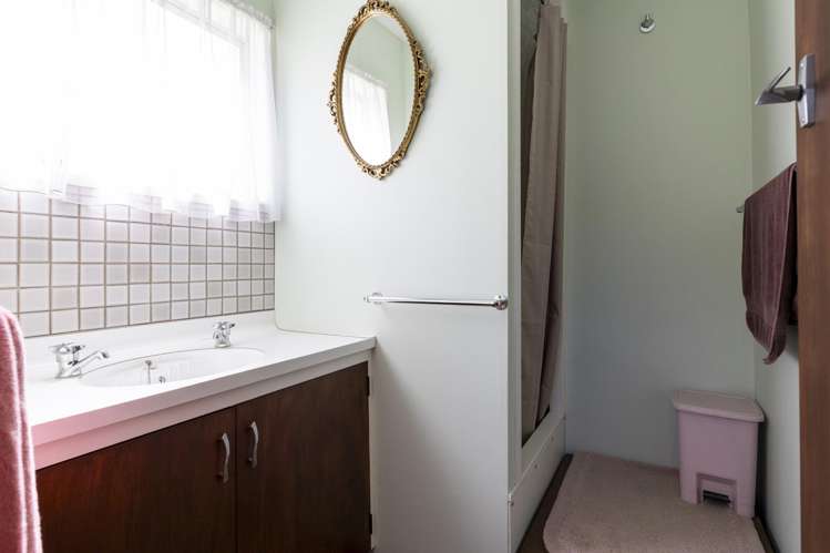 22 Birch Street Hilltop_17