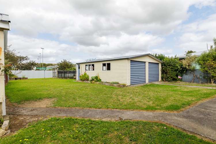 57 Sedcole Street Pahiatua_25