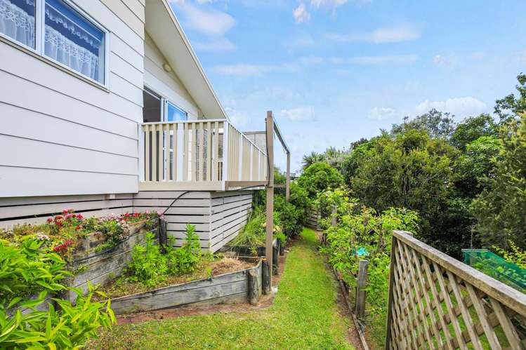 29 Keepa Avenue Paeroa_16