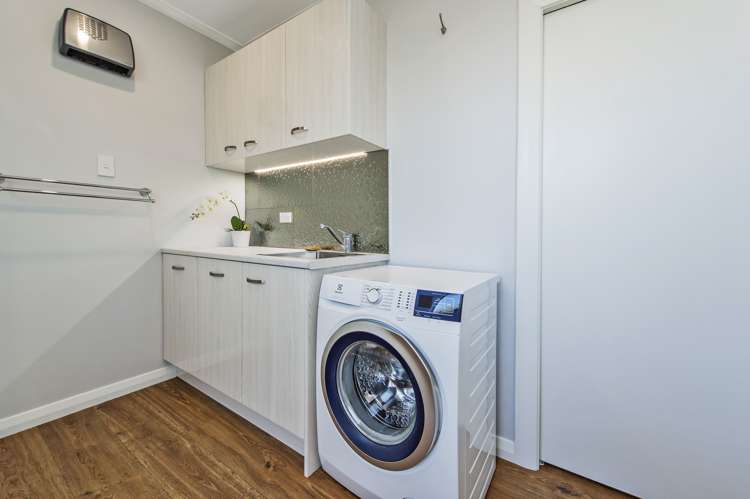 10 Lee Street Southbridge_17