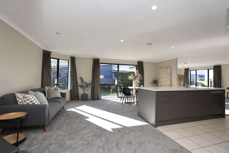 13 Maynard Place Netherby_10