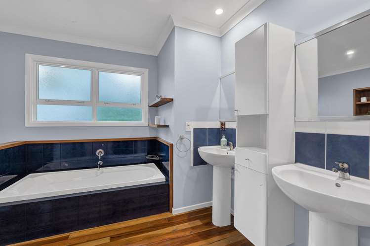 28f Wallath Road Westown_7