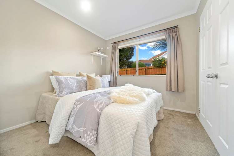 13 Newinn Crescent East Tamaki Heights_8