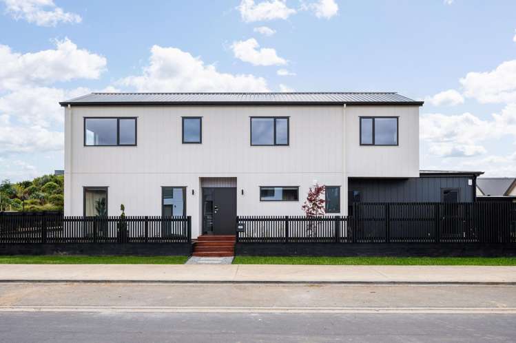 69 Overton Street Rototuna North_24