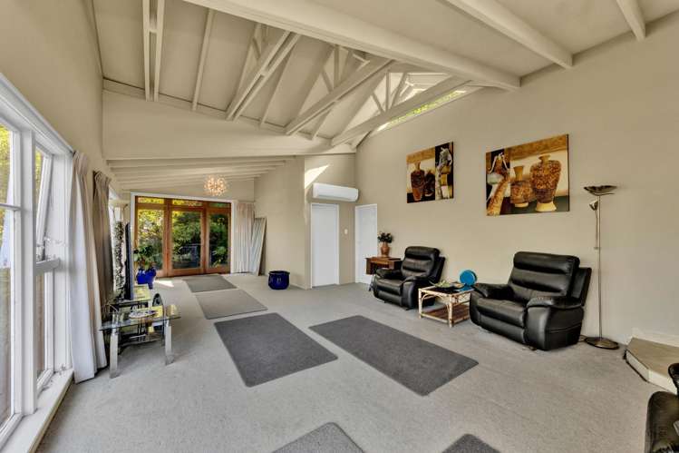 1077 Dyers Pass Road Governors Bay_9