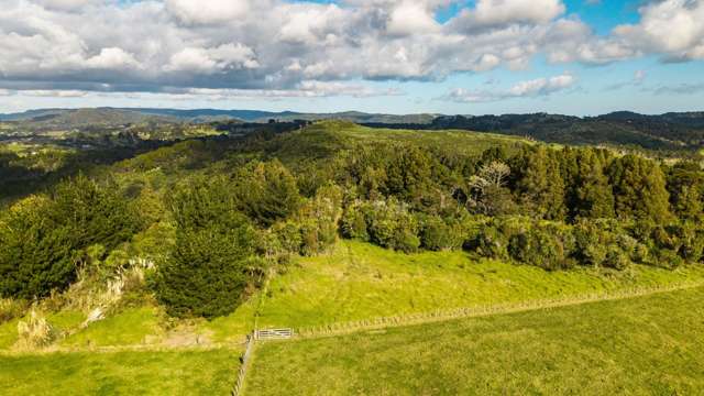 121 Mount Albion Rise Taupaki_2