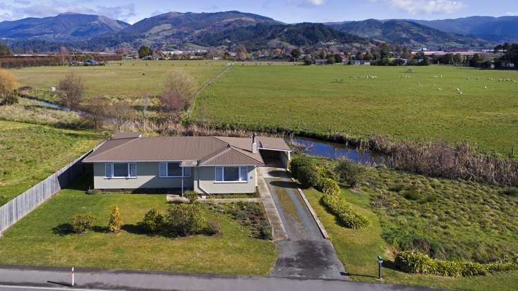151 Lodder Lane Motueka_12