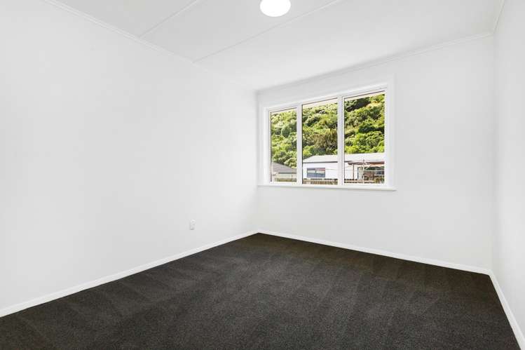 21 Wilkie Crescent Naenae_11