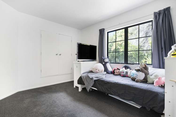 8/19 Langana Avenue Browns Bay_13