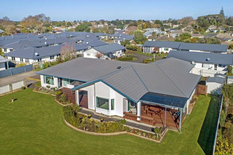 690 Gladstone Road Te Hapara_24