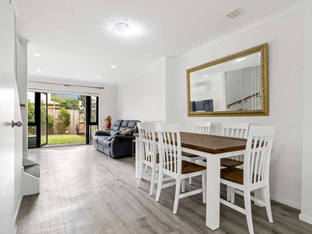 6 Barnea Circle Glen Eden_4