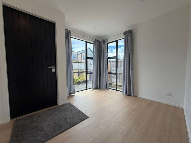 106 Waekahu Road Westgate_2