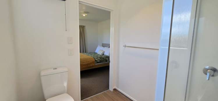 24a Cron Street Franz Josef Glacier_9