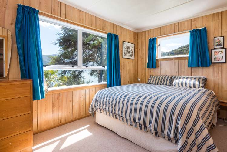 2453 Kenepuru Road Kenepuru Sound_9