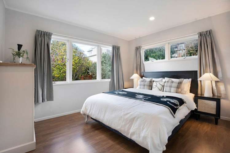 1/227 Wairau Road Totara Vale_13