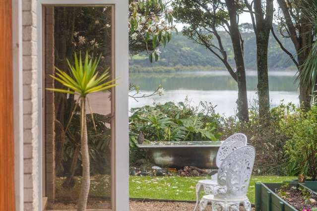 82 Waitangi Falls Road Glenbrook_1