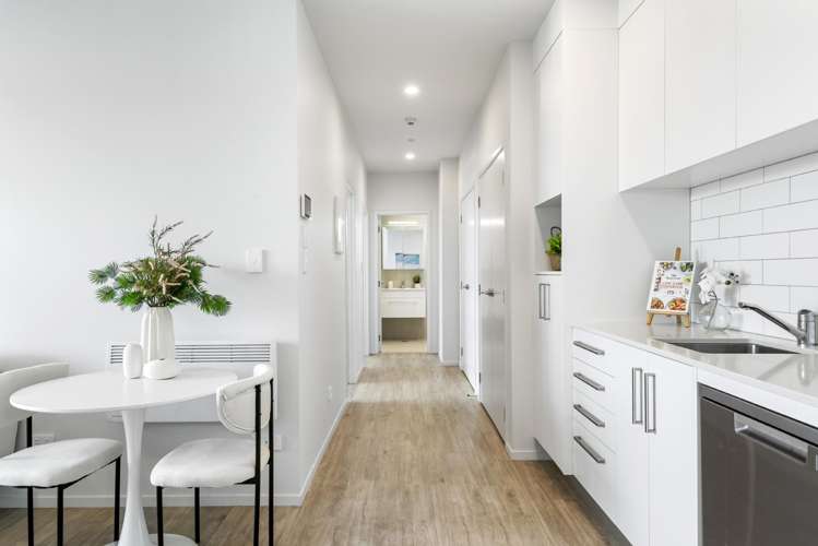 209/10 Awataha Drive Northcote_9