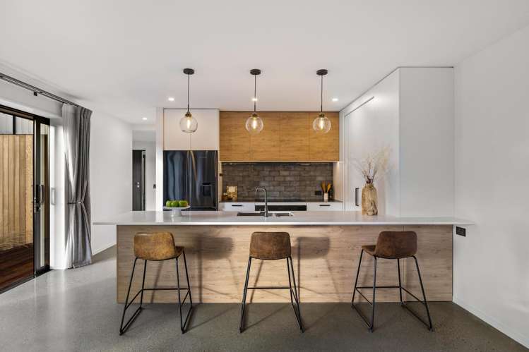 69 Howden Drive Jacks Point_12