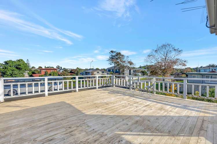 1 Vanbrugh Place Bucklands Beach_16