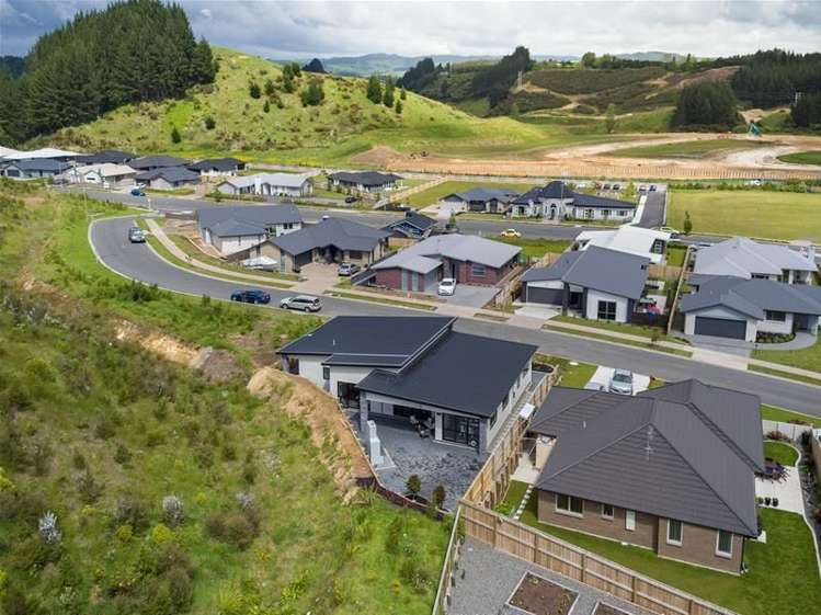 39 Rochfort Crescent Pyes Pa_16