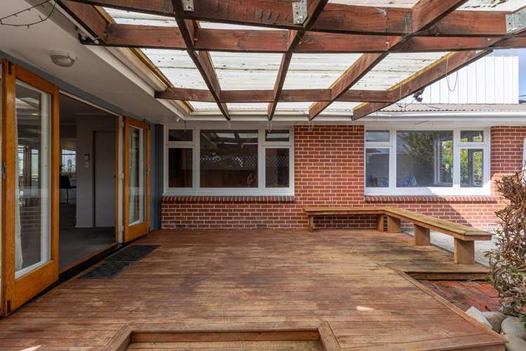 5 Norrie Street Redwood_26