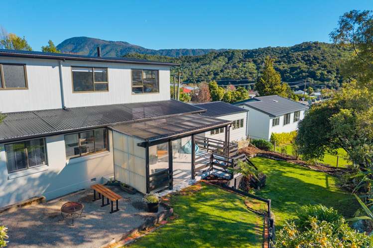 14 Leicester Street Picton_18