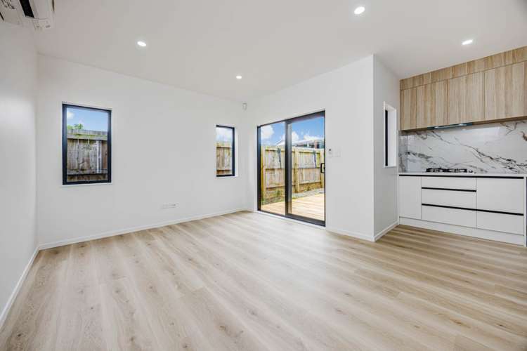 16D Olive Crescent Papatoetoe_7