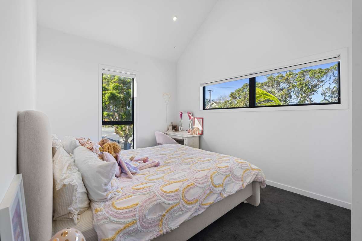1B Northumberland Avenue_5