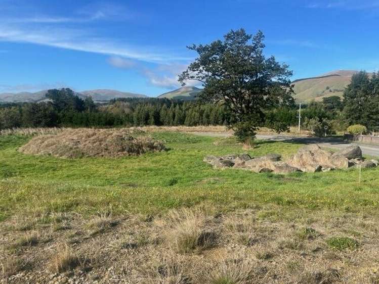 2, 4 and 6 Brown Street Clinton_8