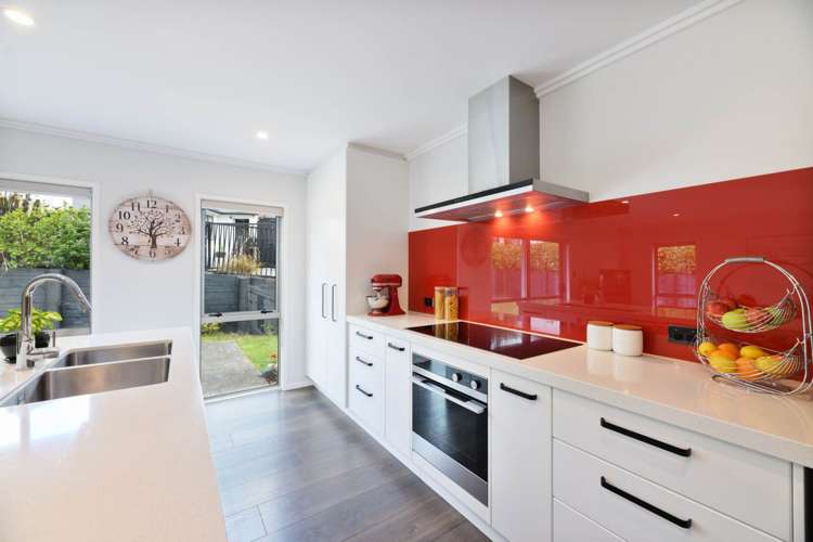 8 Papa Orchard Drive Kumeu_11