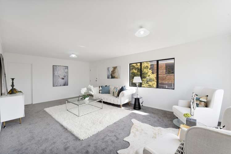 4229 Great North Road Glendene_21