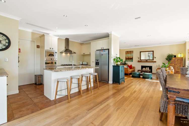 359 Pinecrest Drive Gulf Harbour_11