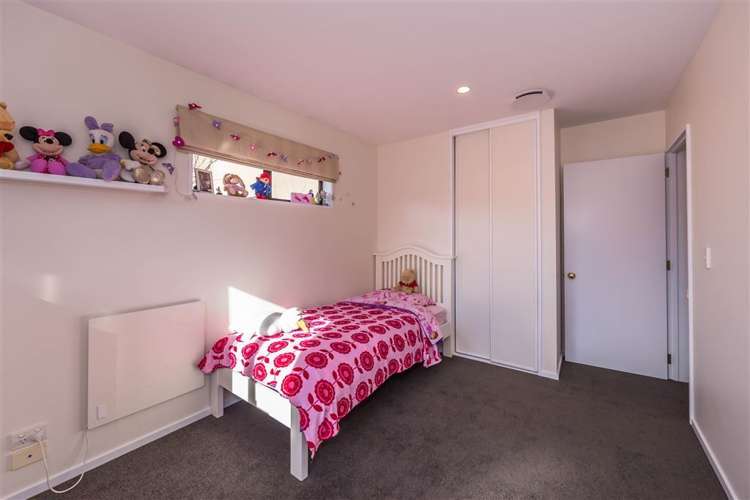 867a Ferry Road Woolston_12
