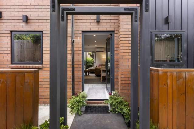 10/10 Yeovil Road Te Atatu Peninsula_2