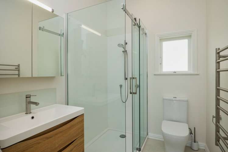 34 Lawrence Street 1685_12