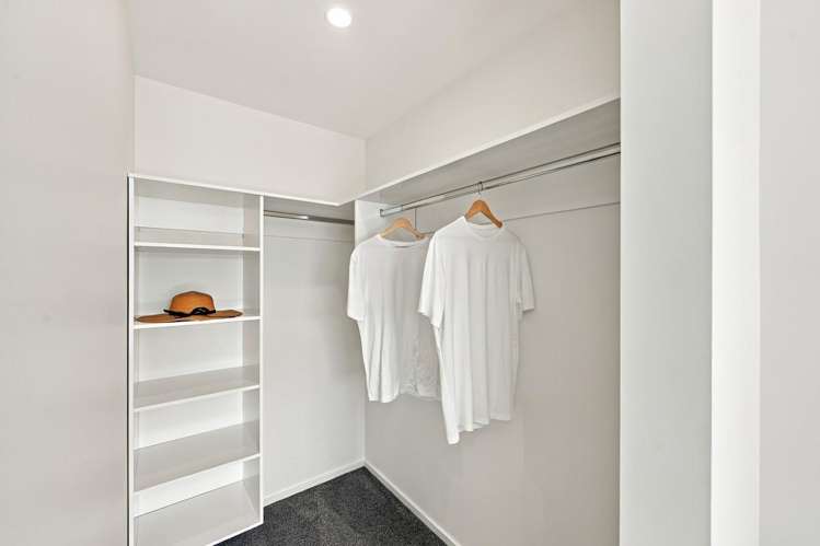 1-4/23 Dickens Street Addington_7