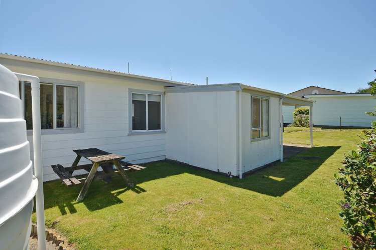 38 Lake Ferry Road Lake Ferry_15